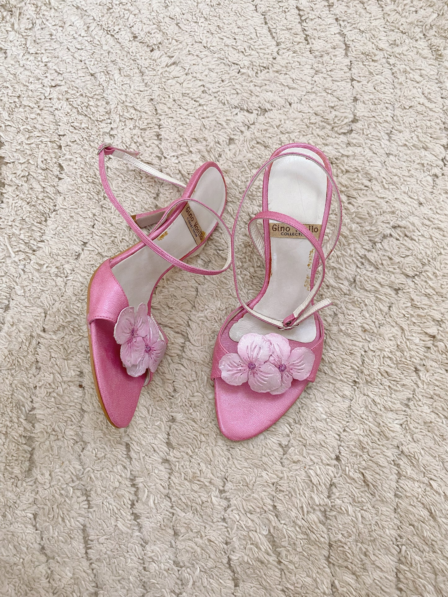 Gino Vaello Pink Floral Kitten Heels UK 4