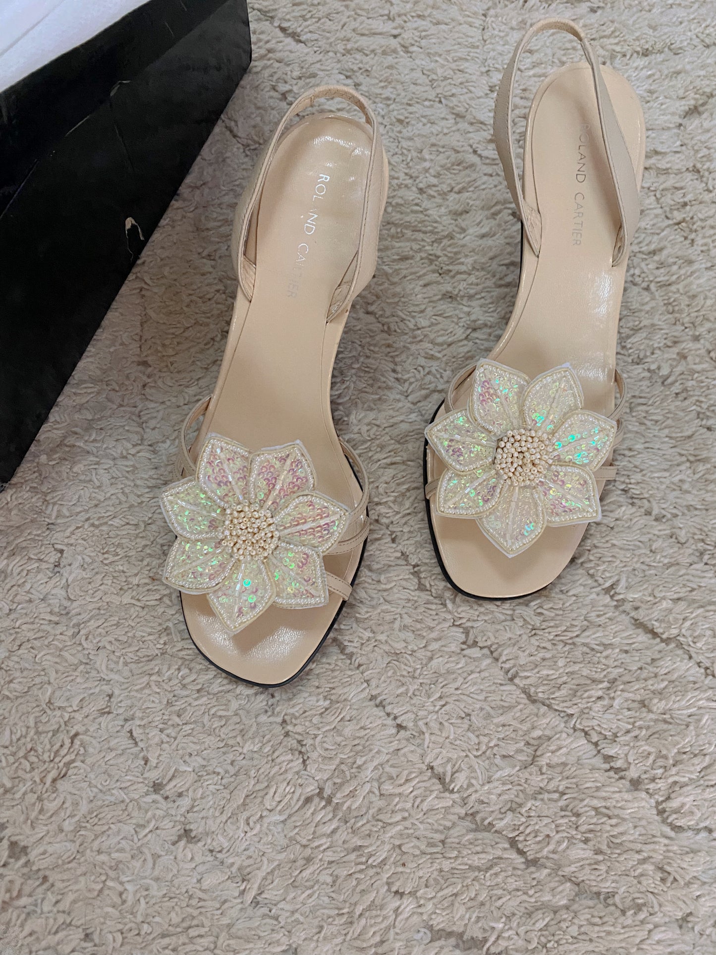 Roland Cartier Floral Beaded Kitten Heels UK 4