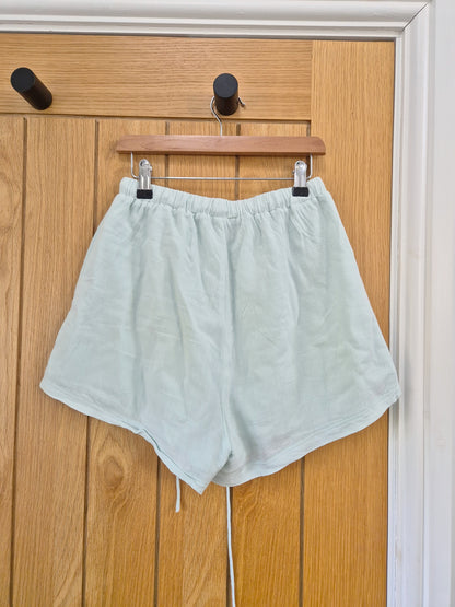 Sabo Skirt turquoise shorts XS