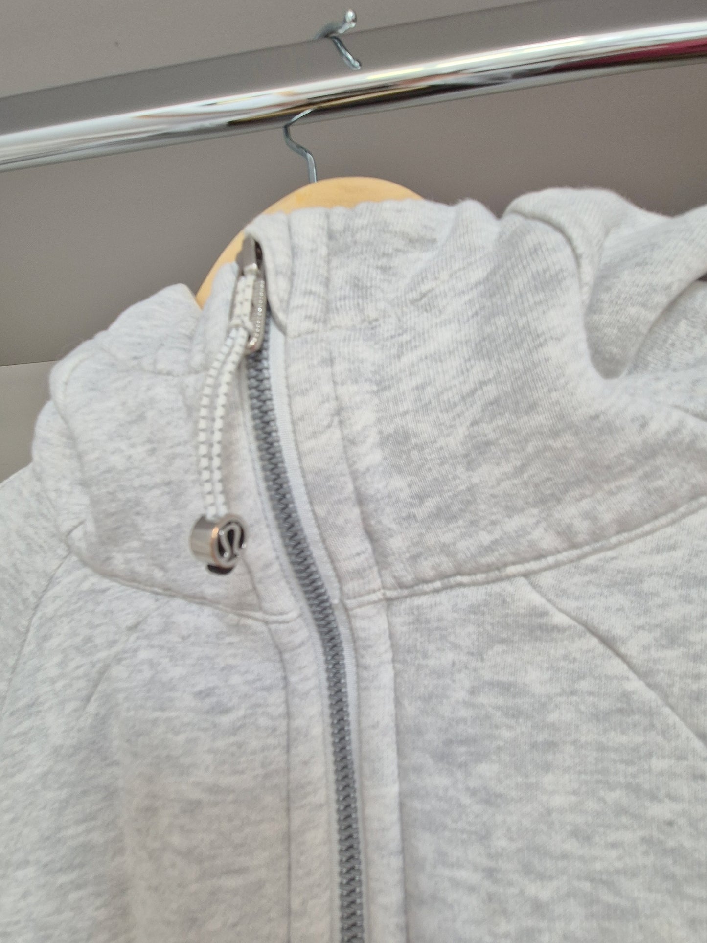 Lululemon hoodie grey US 8