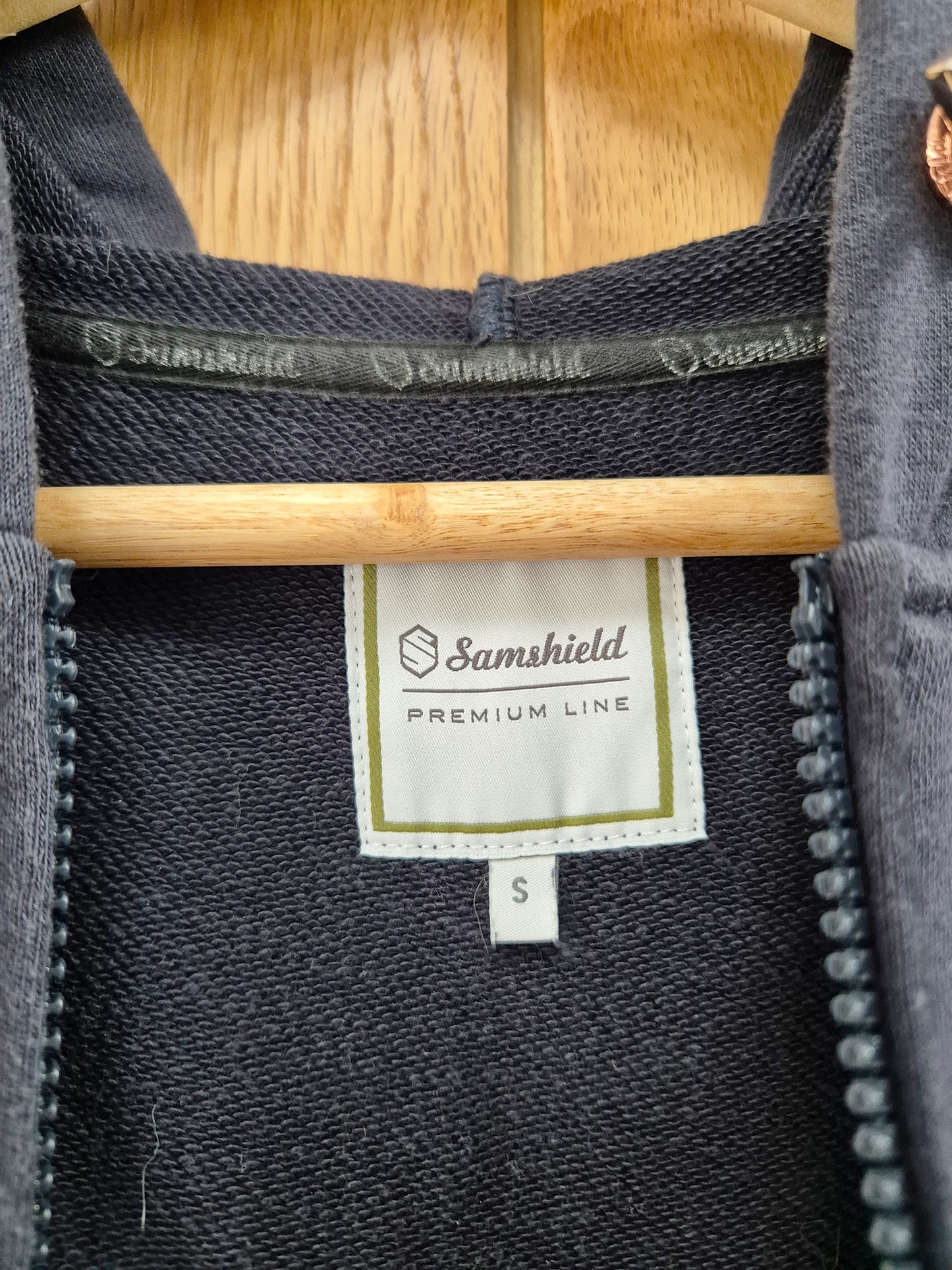 Samshield crystal Hoodie UK 8