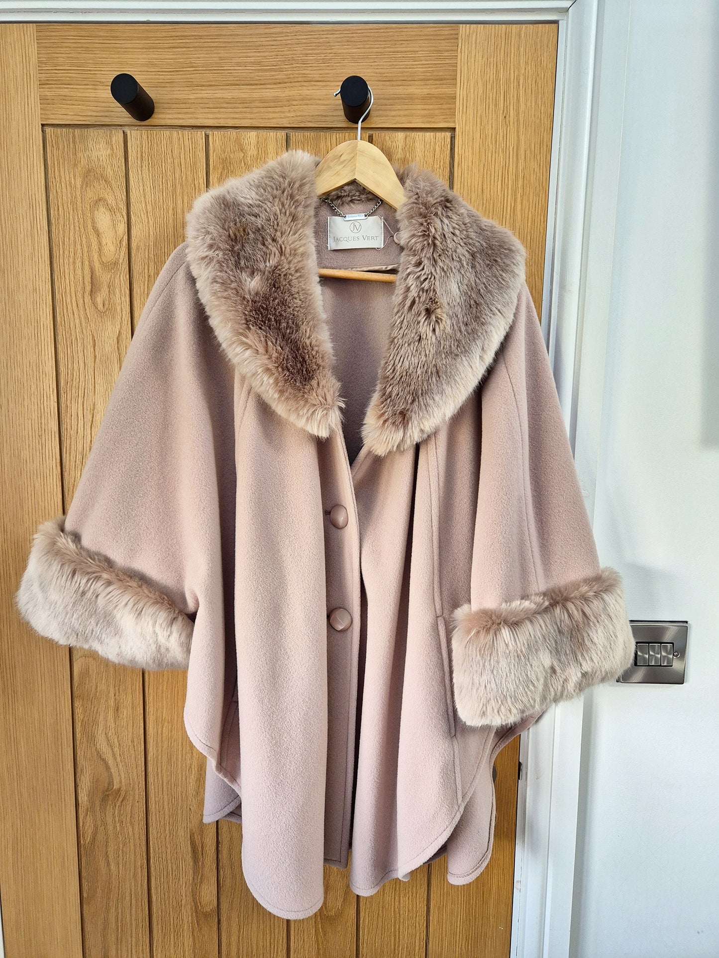 Jacques vert luxury cashmere and faux fur cape