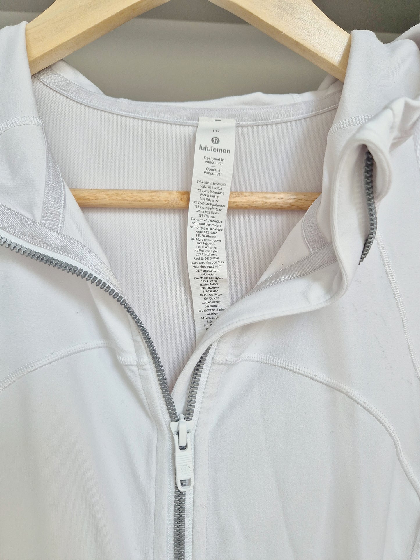 Lululemon define jacket white US 10